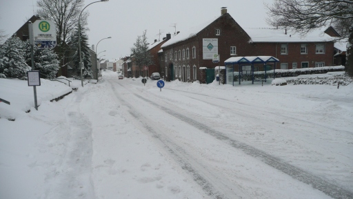 Schnee auf der Lindener Straße