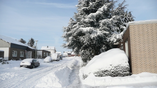 Schneewinter 2010 Kolpingstraße in der Sonne