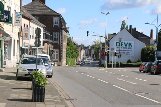 Hauptstraße vor dem Jodokusplatz Richtung Vorweiden