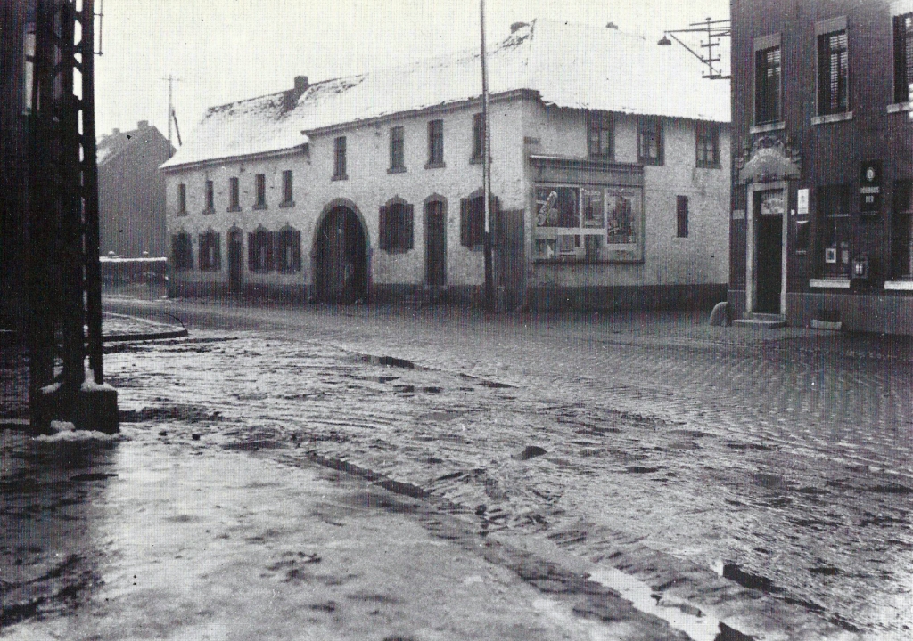 Aachener Straße intersection Scherberger Straße