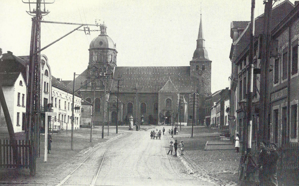 Markt mit St. Sebastian