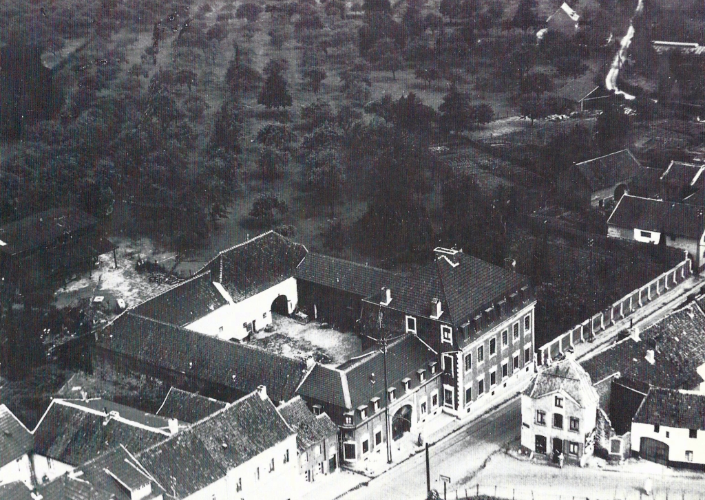 Mansion Delahaye 1938
