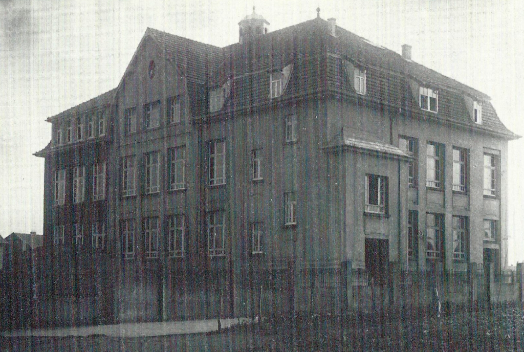 School Lehnstraße